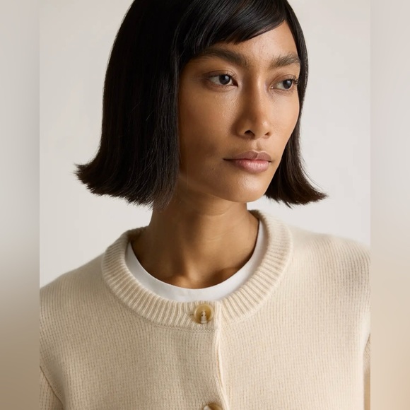 ✨ NWT! QUINCE Women's Mongolian Cashmere Structured Cardigan Sweater | Ivory | M - Picture 13 of 14